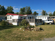 Load image into Gallery viewer, Red Roof Hotel Trailer