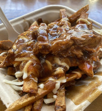 Load image into Gallery viewer, pulled-pork-poutine