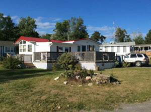 Red Roof Hotel Trailer