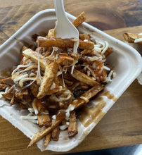 Load image into Gallery viewer, poutine
